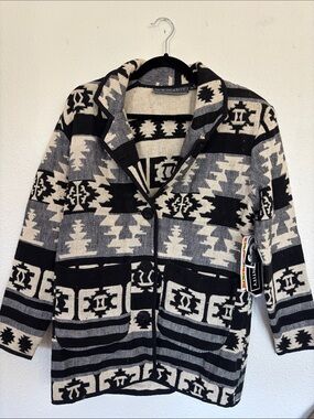 NWT 90s jacket southwestern aop
